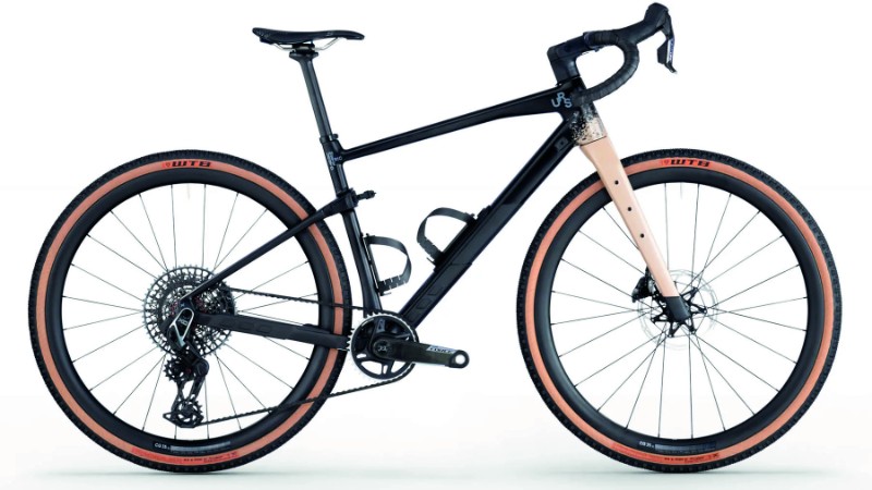 BMC URS 01 ONE CARBON